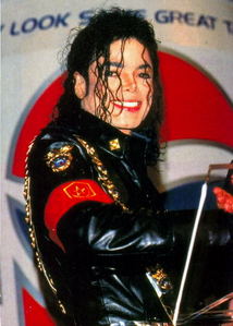 so charismatic and colourful.
Michael CHANGED THE WORLD !

I love you Michael !!!!