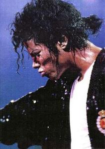 The Eternal King, Exquisite, Electricity to the public, Emotional, Excellent dancer