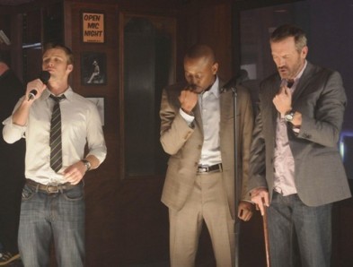 What song wewe y'all reckon Chase, Foreman and House are singing?