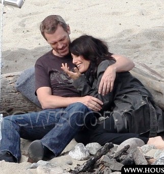  Happy happy fangirls! XD I think the problem is we got high when Huddy got together...and it never we