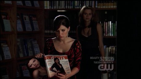 has anyone ever noticed that in episode 5x09 when brooke is reading bdavis magazine, the model on the