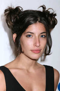  I think I can see this chick as Katniss. Maybe. tania raymonde