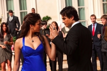  Like seriously what is up? Now after esp. 17 Stefan is a beast!!!!!! Elena is now scared of him! Well