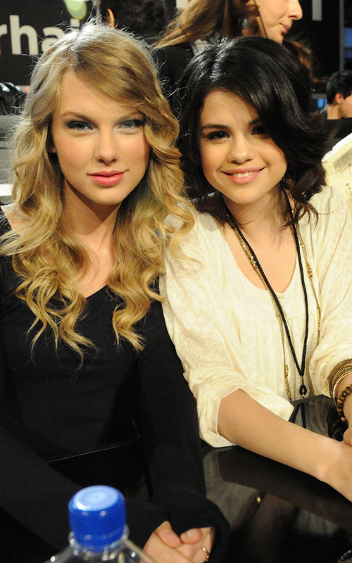(Hope for Haiti Now” Telethon (January 22 2010). - taylor-swift-and )