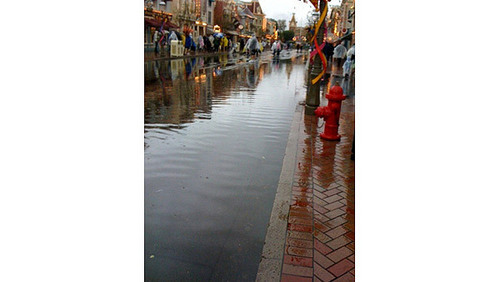 Heavy rain at Disneyland !