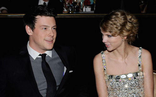  Cory Monteith and Taylor snel, swift at the Pre-Grammy Party