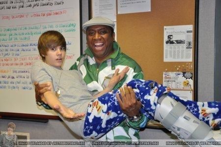  Justin Bieber 2009 > December 4th - 101.5 JamZ All Access