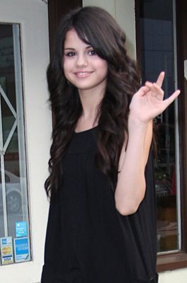  Selena Gomez [a cute pRinCe$$]