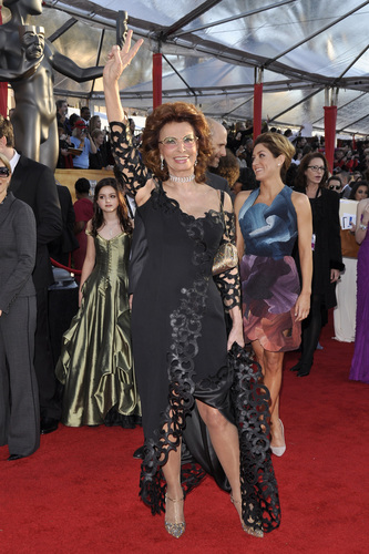  Sophia Loren - 16th Annual Screen Actors Guild Awards in Los Angeles (HQ)