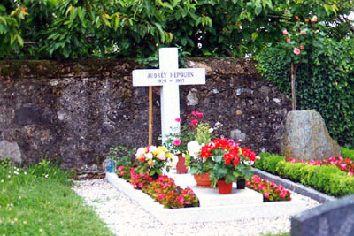  Audrey's grave
