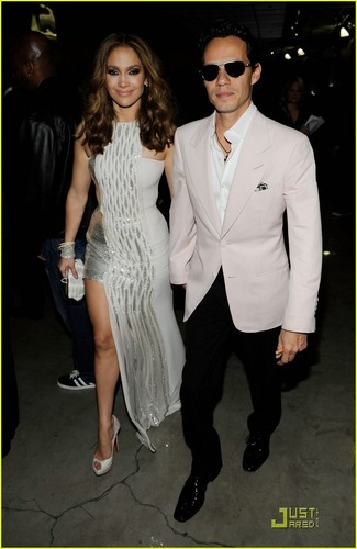  Jennifer & Marc @ 2010 Grammy Awards