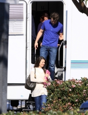 Lea and Johnathon Groff on Set of Glee (Feb 10)