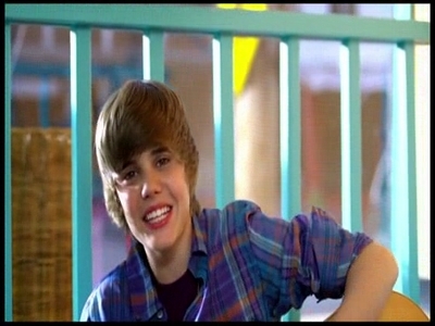 Music Videos Sexy on Music Videos   2009   One Less Lonely Girl   Justin Bieber Image