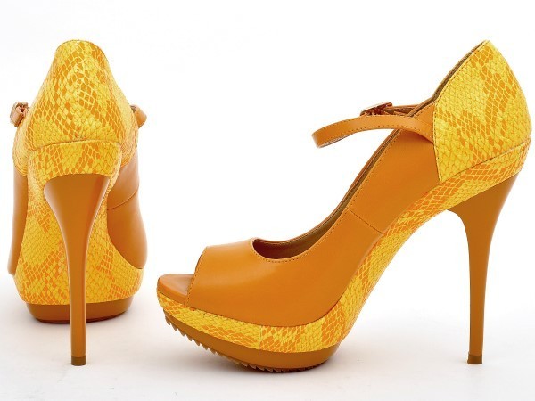 تشكيلة احذية رهيبة للمناسبات Sexy-High-Heels-womens-shoes-10298197-600-450.jpg