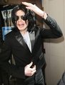 " I Can Pat My Head, And Rub My Belly At the Same Time ; D  - michael-jackson photo