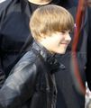 Candids > 2010 > February 1st - Arriving At The Studio For The Remake Of ''We Are The World'' - justin-bieber photo