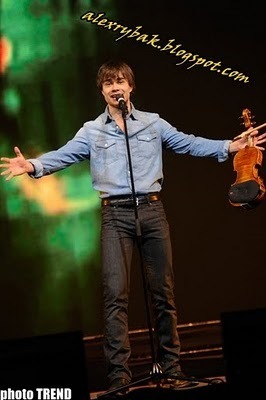  Alexander Rybak performing in Baku, Azerbaijan!