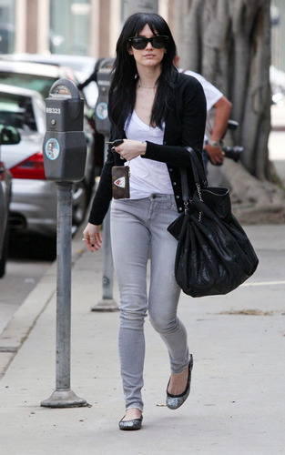  Ashlee out in West Hollywood