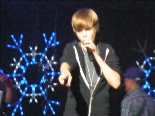 Justin Bieber at Jingle Ball in Minnesota