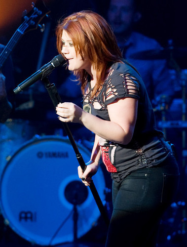  Kelly konser 2010