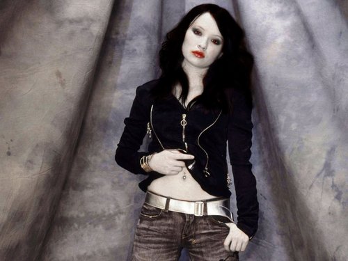  Emily Browning as a Vampire