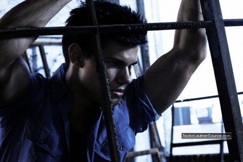  Taylor - Men’s Health Outtakes