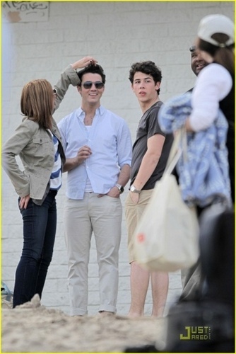  - Out on the set of "JONAS" in Malibu, CA. 1.03.10