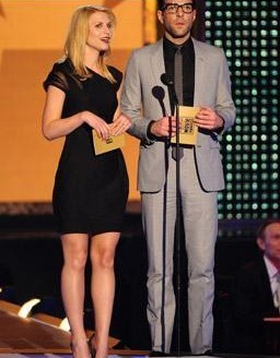 Claire @ 2010 Critics Choice Awards