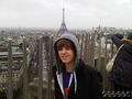 J.Bieber in Paris - justin-bieber photo