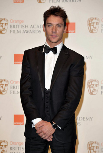  Jonathan at the 2010 BAFTA's