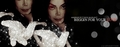 someone put youre hand out....begging for youre love<3 - michael-jackson photo