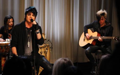  Adam Behind The Scenes Of VH1 Unplugged!