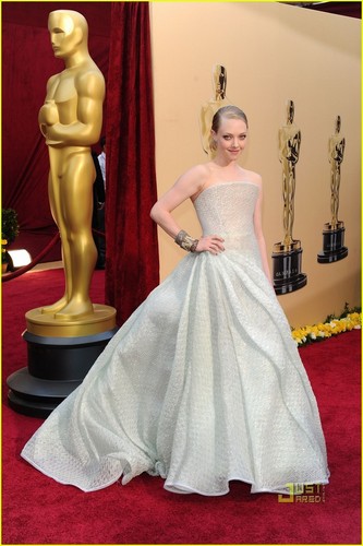  Amanda @ 2010 Oscars