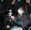MJ And Fans - michael-jackson photo