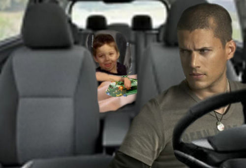 Michael Scofield and his son MJ 