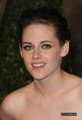Photos Of Kristen Stewart Arriving At The Vanity Fair Oscar Party - twilight-series photo