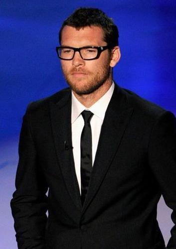  Sam presenting at 2010 Academy Awards