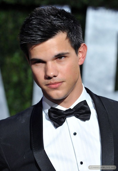 Taylor Swift And Selena Gomez And Taylor Lautner. Taylor Lautner revealed on The