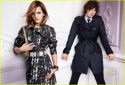  *new* burberry Campaign