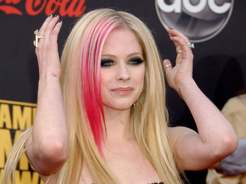 Avril at awards