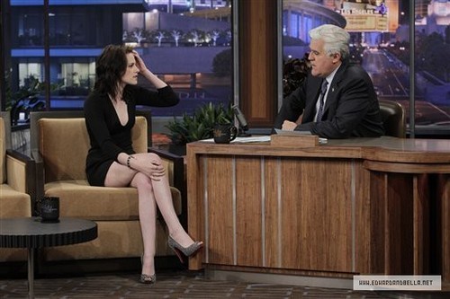  Kristen on The Tonight onyesha with jay Leno