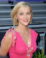 wowz - reese-witherspoon photo
