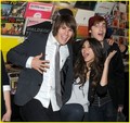James, Victoria, and Kendall - big-time-rush photo