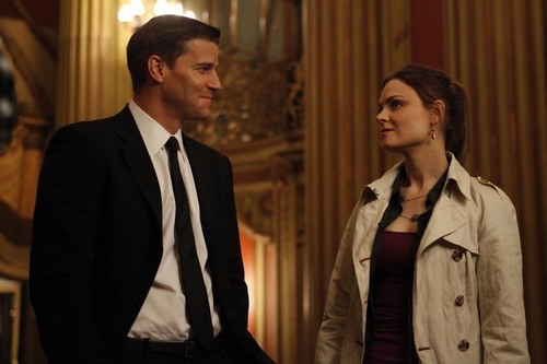  BONES（ボーンズ）-骨は語る- - 5x16 The Parts in the Sum of the Whole