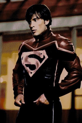  Clark >> 超人