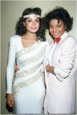  Janet with La Toya