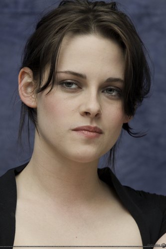  New fotos from "The Runaways" Press Conference