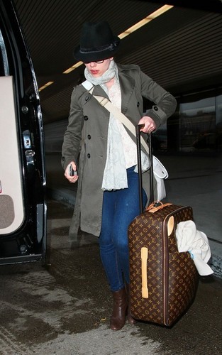  Scarlett at LaGuardia Airport (March 23)