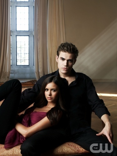  Vampire Diaries - Paul Wesley (Stefan) & Nina Dobrev (Elena) Promotional bức ảnh