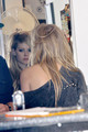 avril-lavigne - Avril&Deryck leaving tattoo parlor screencap